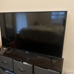 43 Inch TCL Roku TV
