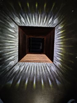 Six pack solar post light