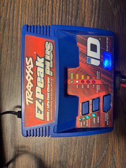 Traxxas dual LiPo Charger