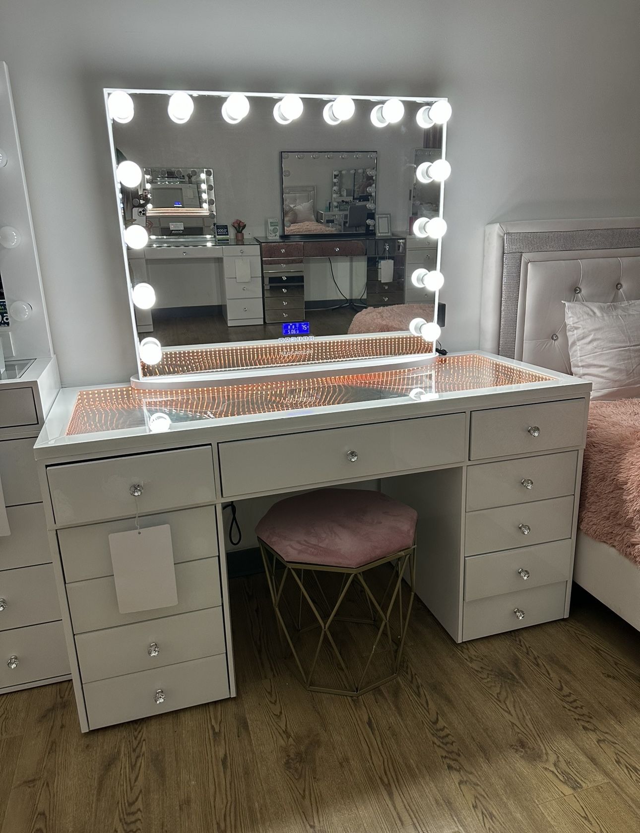 Vanity With Smart Mirror With Bluetooth And Speakers