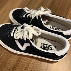Vans - Womens Size 7 - Mens Size 5.5
