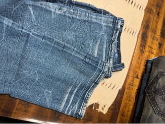 Men’s rock revival jeans