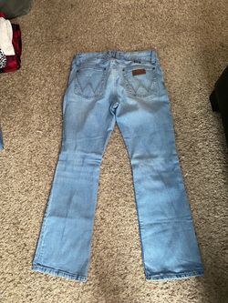 Wrangler Light Wash Denim Jeans