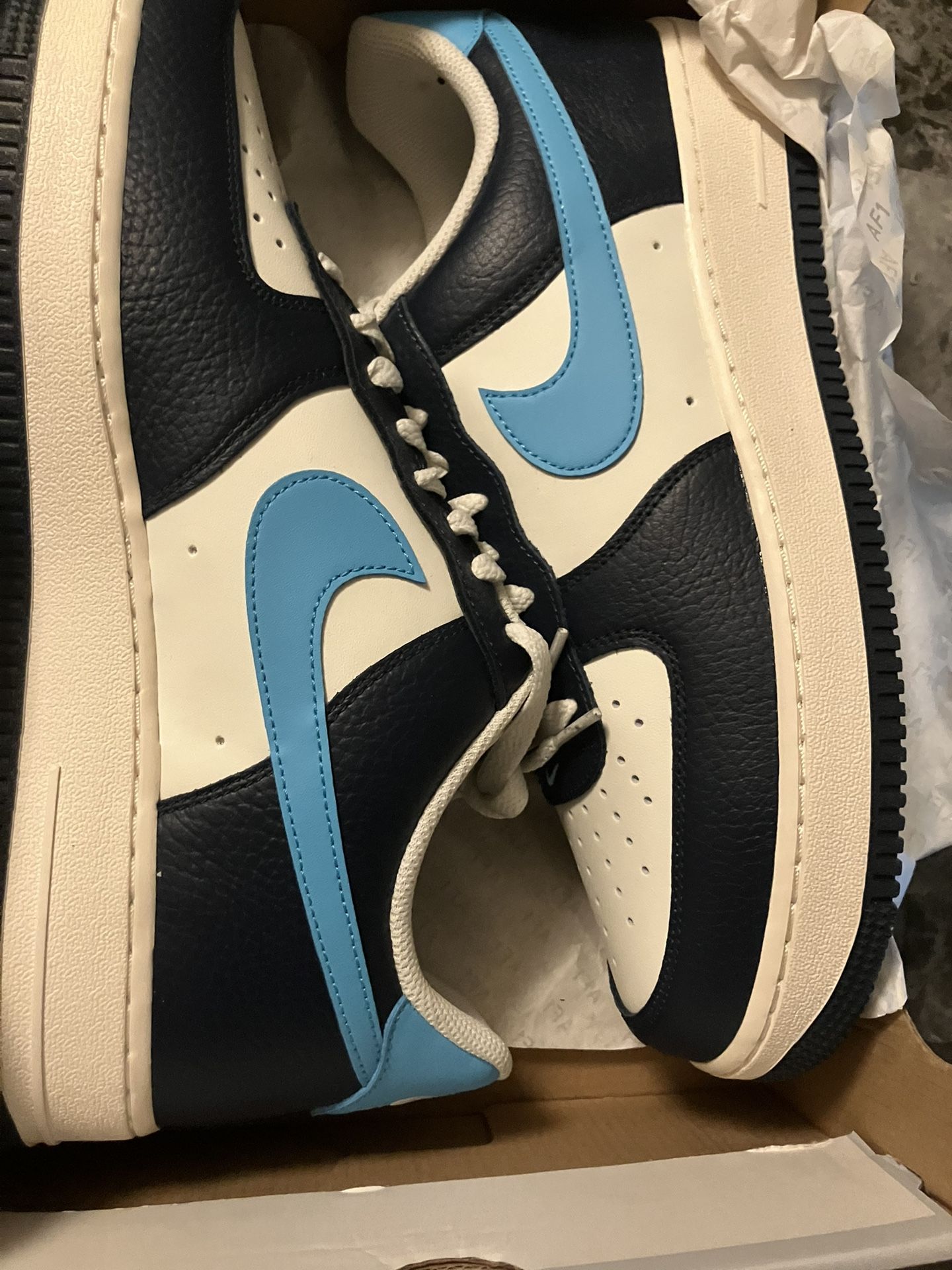 Men’s Nike Jordan Air Force Ones 