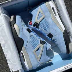 Jordan 4 Retro UNC Blue