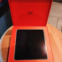 OnePlus Open Unlocked 16 Ram 512 memory