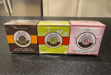 Roger & Gallet Perfumed Soap Set Bois d'Orange Fleur d'Osmanthus Rose 3.5 oz