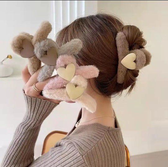 Cute Kawaii Fluffy Hair Clips