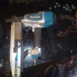 . Makita AT1150A pneumatic finish nailer,
