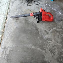 Black and Decker leaf blower