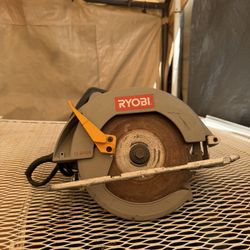circular saw Ryobi