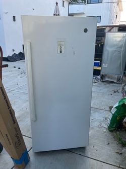 GE 14.1 Cu. Ft. Frost Free Upright Freezer garage outdoor ready
