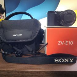 Like-New Sony ZV-E10 with All ORIGINAL Items And FREE SONY BAG