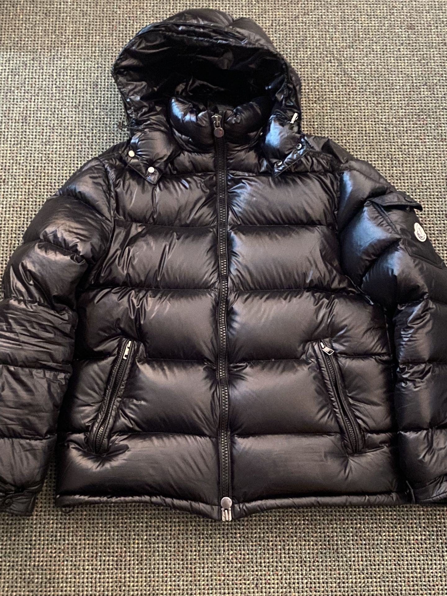 Moncler Maya for Sale in Saint Paul, MN - OfferUp