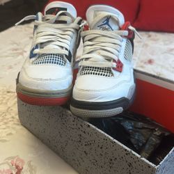 Air Jordan 4 Retro (GS) 