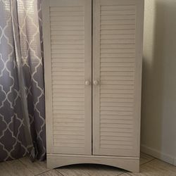 Storage Cabinet/ Bookshelves 