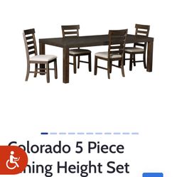 Dining Table w/chairs and Bench 