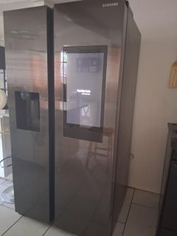 Samsung smart fridge with touchscreen