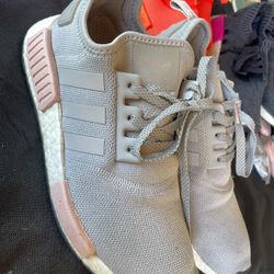 Women’s Adidas NMD 7.5