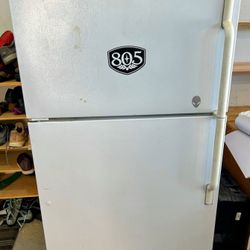 Refrigerator And Freezer - Full Size Maytag