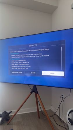 Samsung 70 inch tv and stand