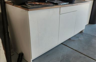 IKEA Knoxhult cabinet