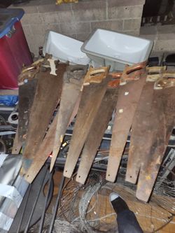 Lot Of 10+ Antique DISSTON HAND SAWS
