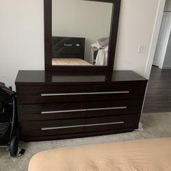 Savana Bedroom Set / Headboard , Storage Footboard , Side Rails, Dress, Mirror , Night Stand With Brand New Mattress 