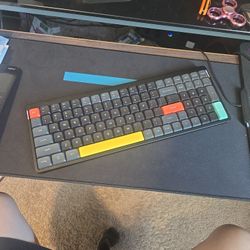 NuPhy Air96 V2 - 100 Keys Mac/Windows  Bluetooth Wireless /USB C Wired Keyboard