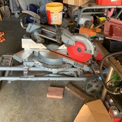 Rigid 12” Sliding Compound Miter Saw.  Excellent Working Condition 