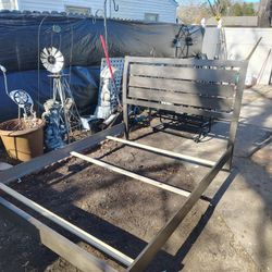 Wooden Bed Frame For Full Size Mattress