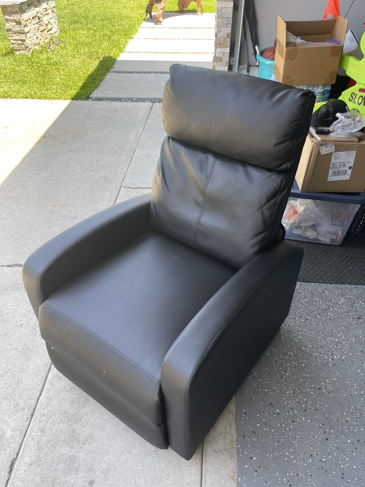 Recliner