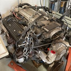 LT-1 350 Chevy engine