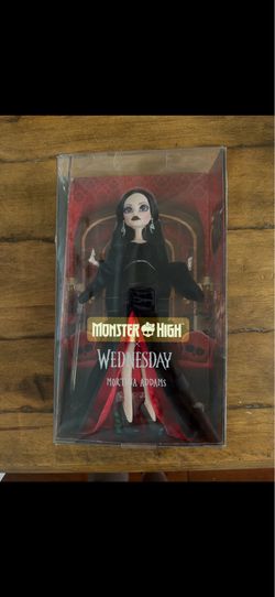 Monster High x Wednesday Morticia Addams Doll