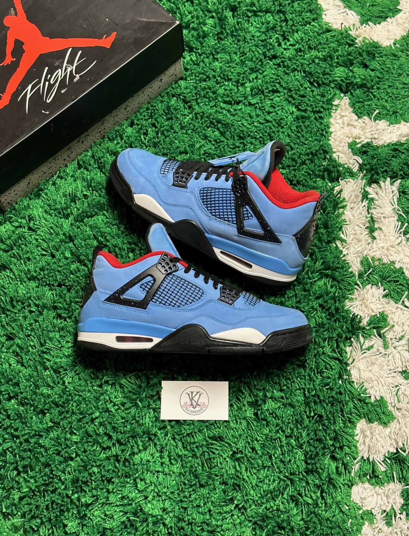 Size 11.5 Jordan 4 Travis Scott
