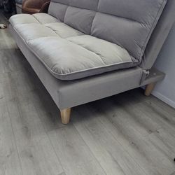 Living Spaces FUTTON 