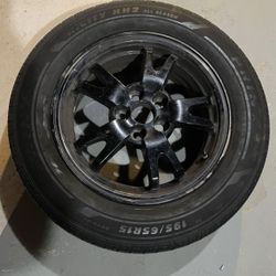2012 Toyota Prius rim with tire fit 2010-2015 