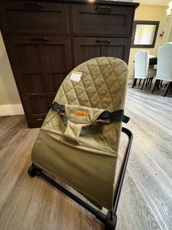 Baby bouncer