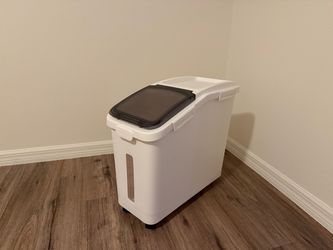 Large Ingredient Flour Storage Bin