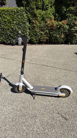Segway Ninebot MAX G30LP – Only 156 Miles – Excellent Condition