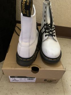 White Doc Martin Woman’s Boots Size 6