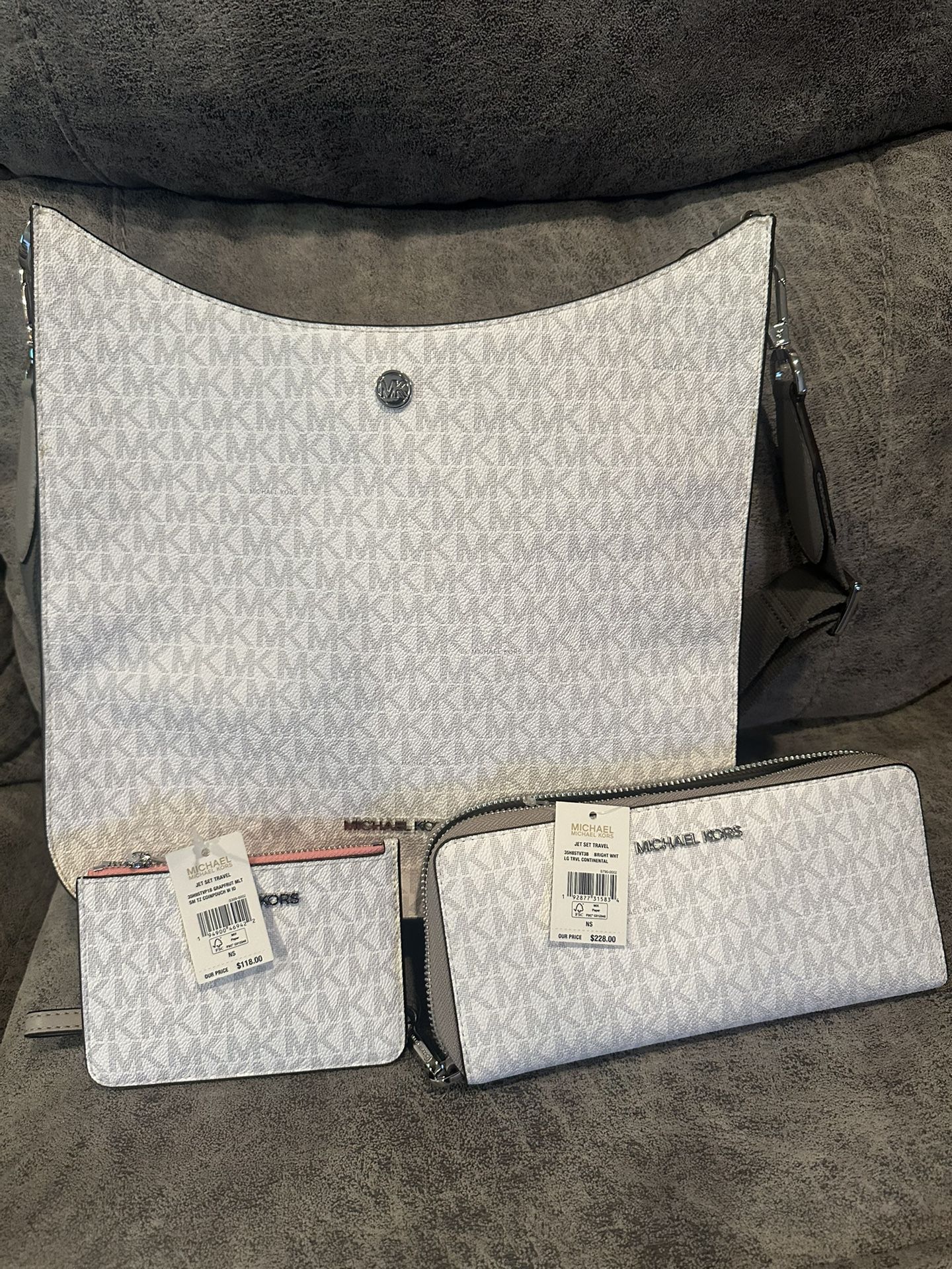 Michael Kors Purse Set Originally Priced At $744