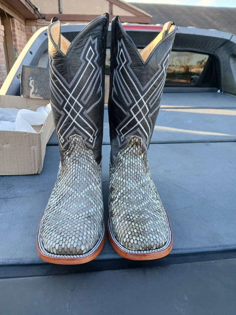 Rattle Snake Western Diamond Back Boots for Sale in Houston, TX - OfferUp