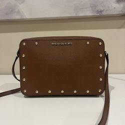 Michael Kors Crossbody Bag