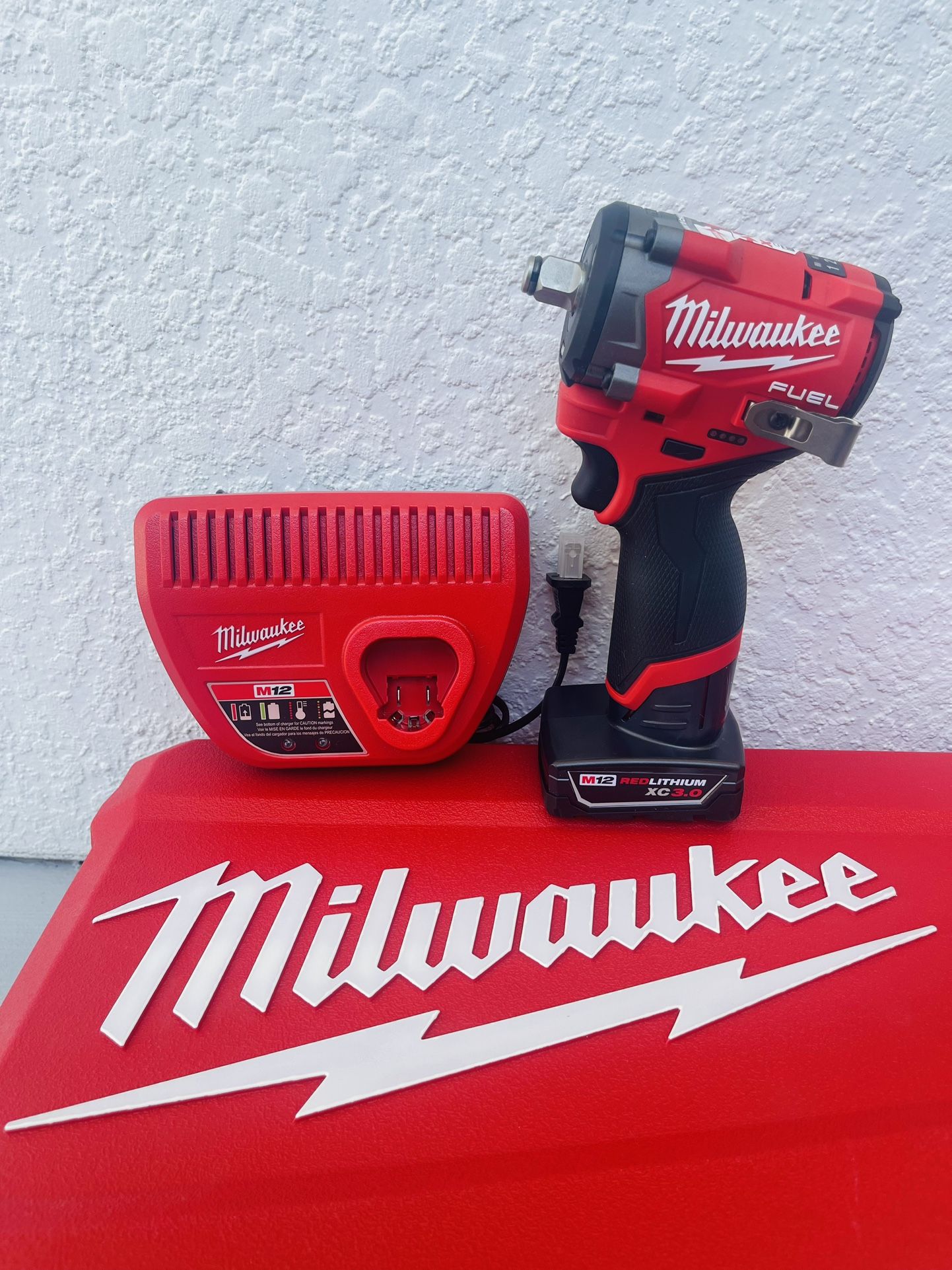 M12 FUEL 12V Lithium-Ion Brushless Cordless Stubby 1/2 in. Impact Wrench