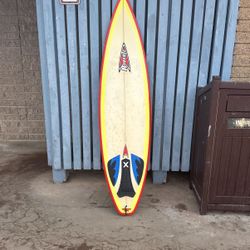 Surfboard, Roberts. 6’4