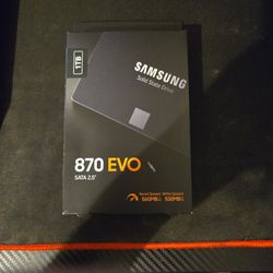 Samsung 1 TB Internal SSD