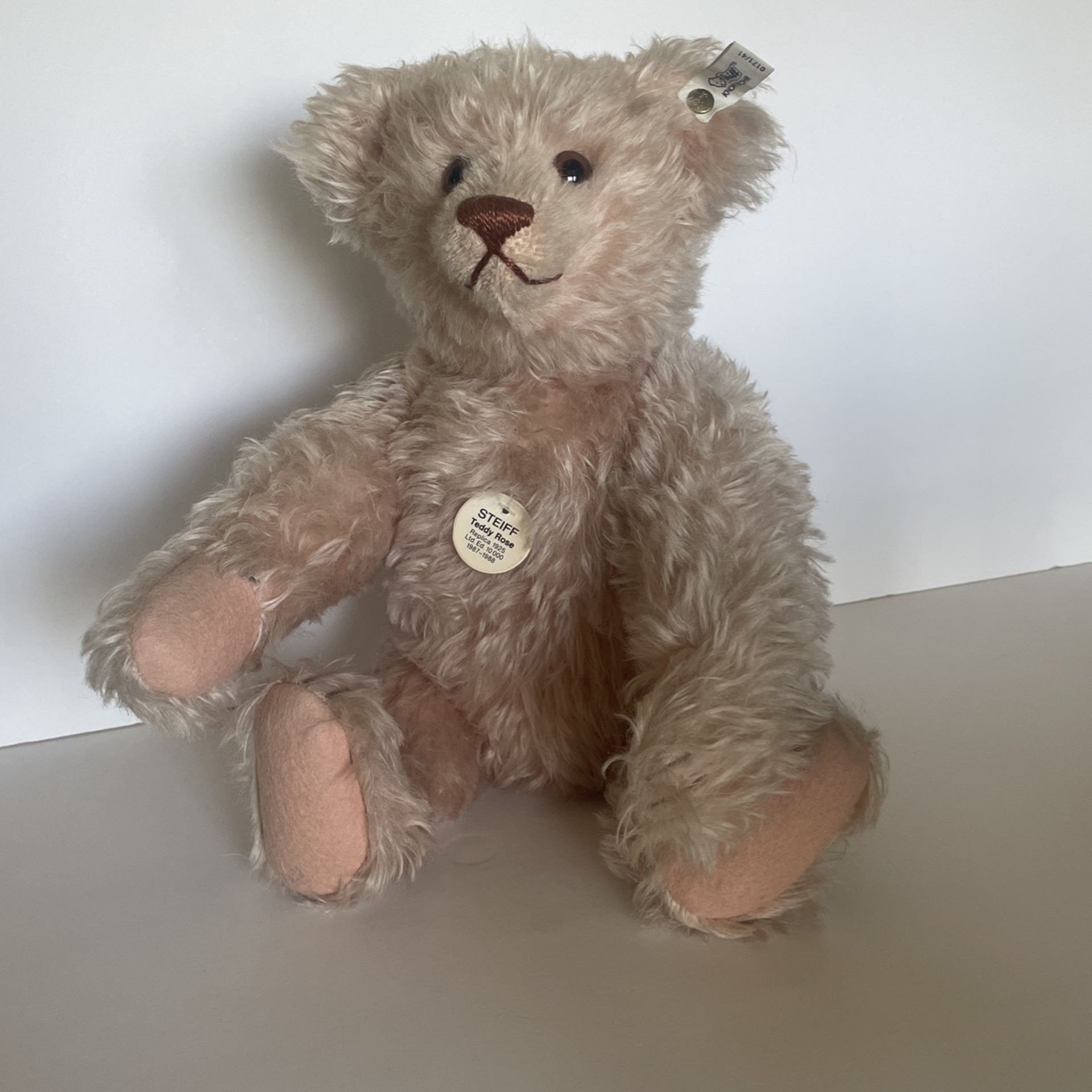 Steiff Teddy Rose Bear