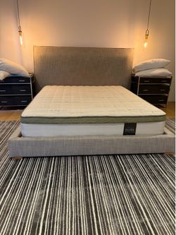 King size mattress pillow top 12”.    New mattress in a plastic sealed.  We offer same day delivery