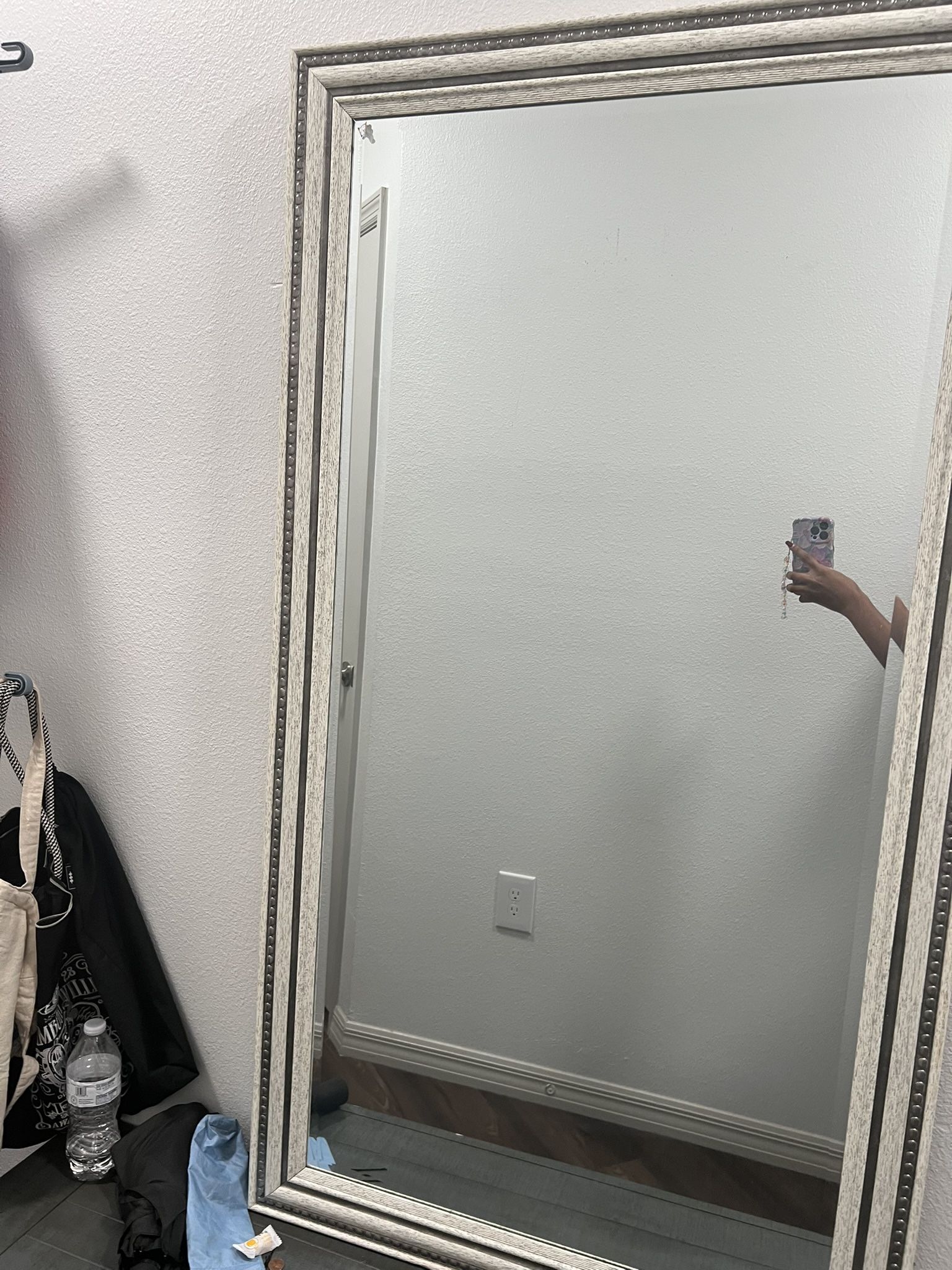 mirror
